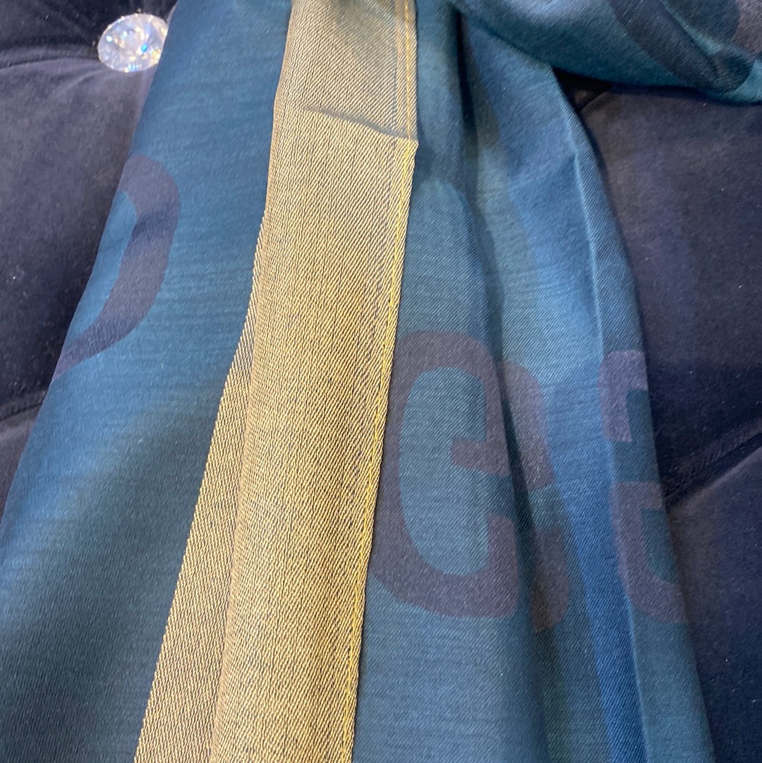 Cug Guc Green Colour Gold Strip Cug Print Heavy Quality Muffler  9341