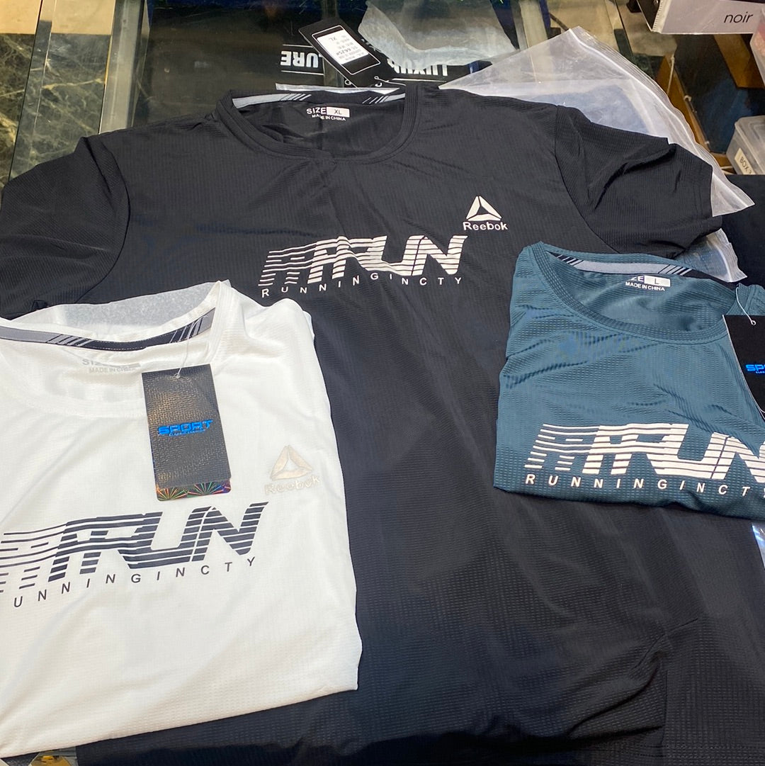 Black Colour Running  eer ree  Lycra Cottan TShirt 110271