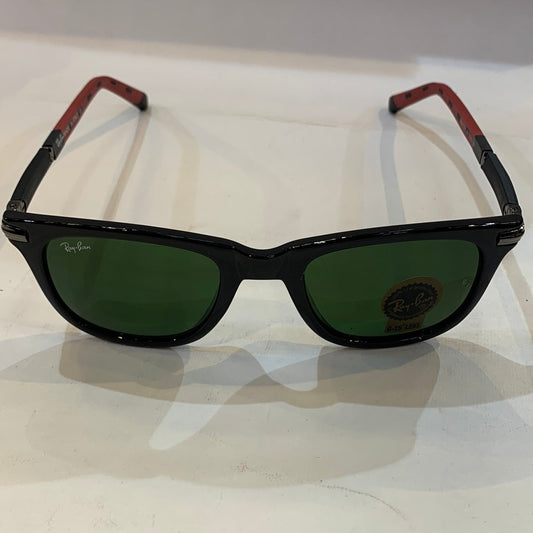 YAR RB Black Frame Green Shade Unisex Sunglass RB8321 48 23 137