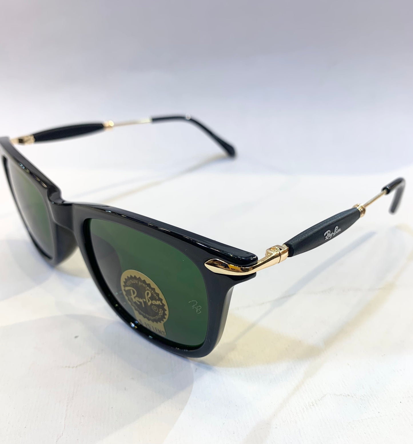 YAR RB Glossy Black Frame Green Shade Sunglasses RB2148 52 14-136