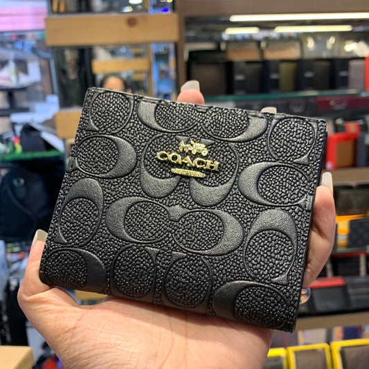 AOC Black Colour With CC Stereoscopic Pattern Print Italian Leather Unisex Card Holder Wallet 50129