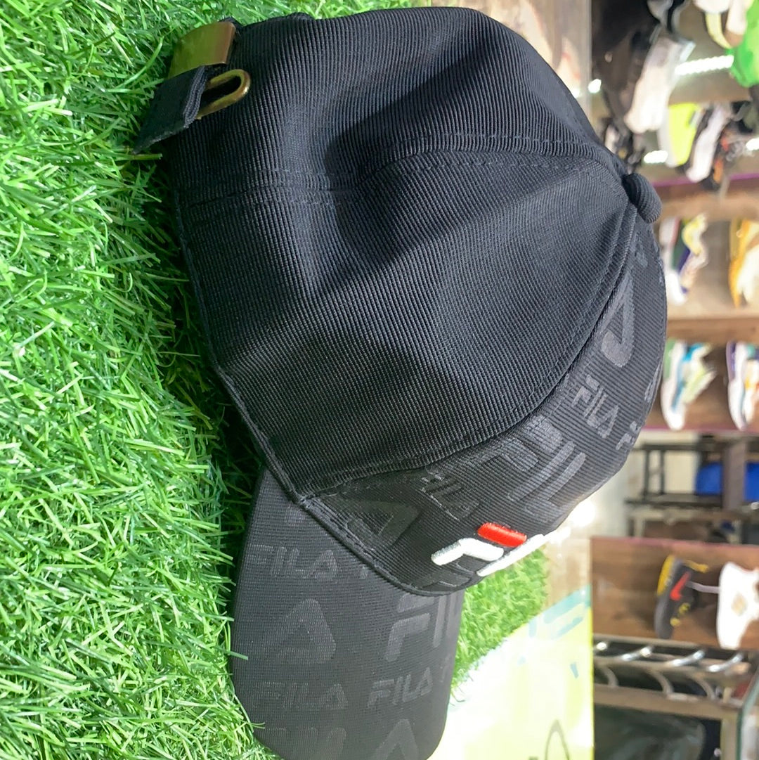Fil Black Cap
