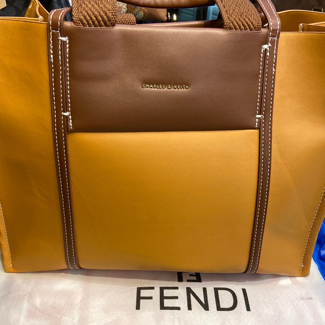 Ahc & Iek Ck Yellow Leather Ladies Sling Bag 964323