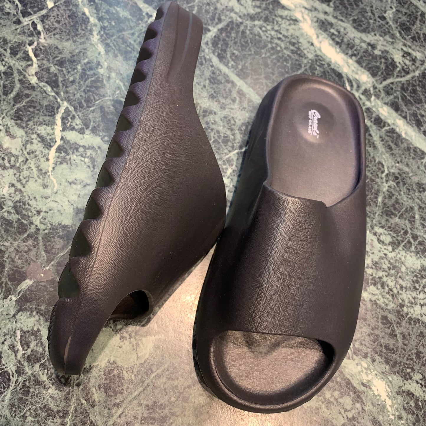 Black Fat Summer Slippers