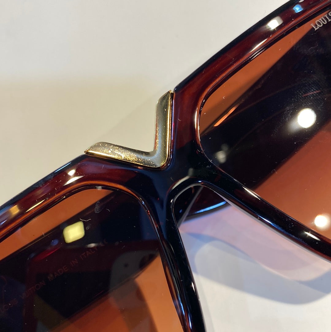 Brown Gold V Branded Wayfarer Luxury Sunglasses 32293 55 16-143