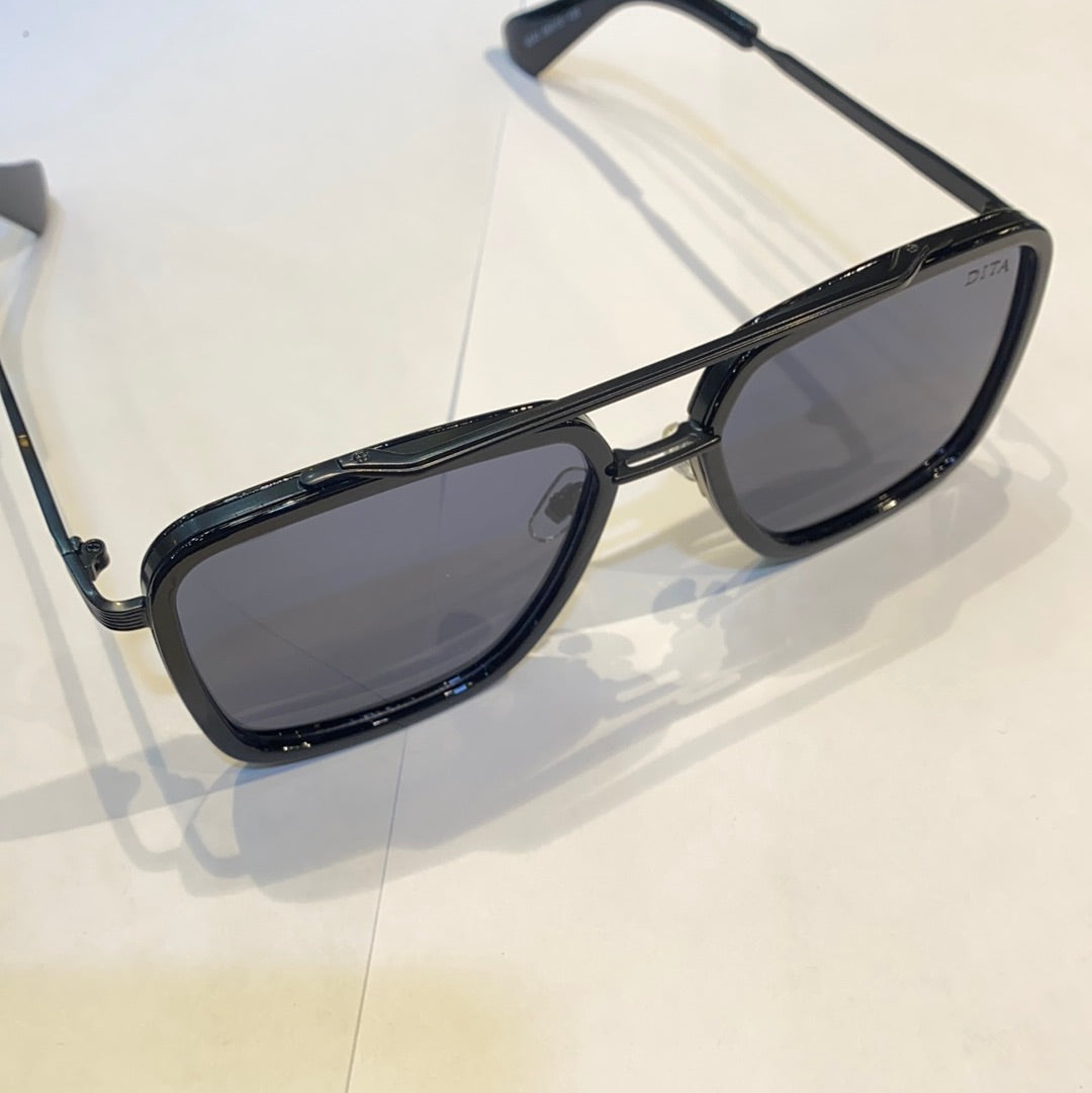 Black Frame Printed Branded Luxury Sunglasses 3240 58 15-138