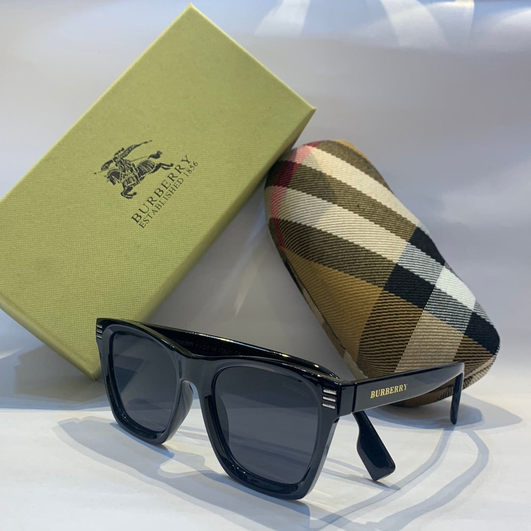 Bur rub Glossy Black Frame black Shade Unisex Sunglass D2818 51 21 141 C1