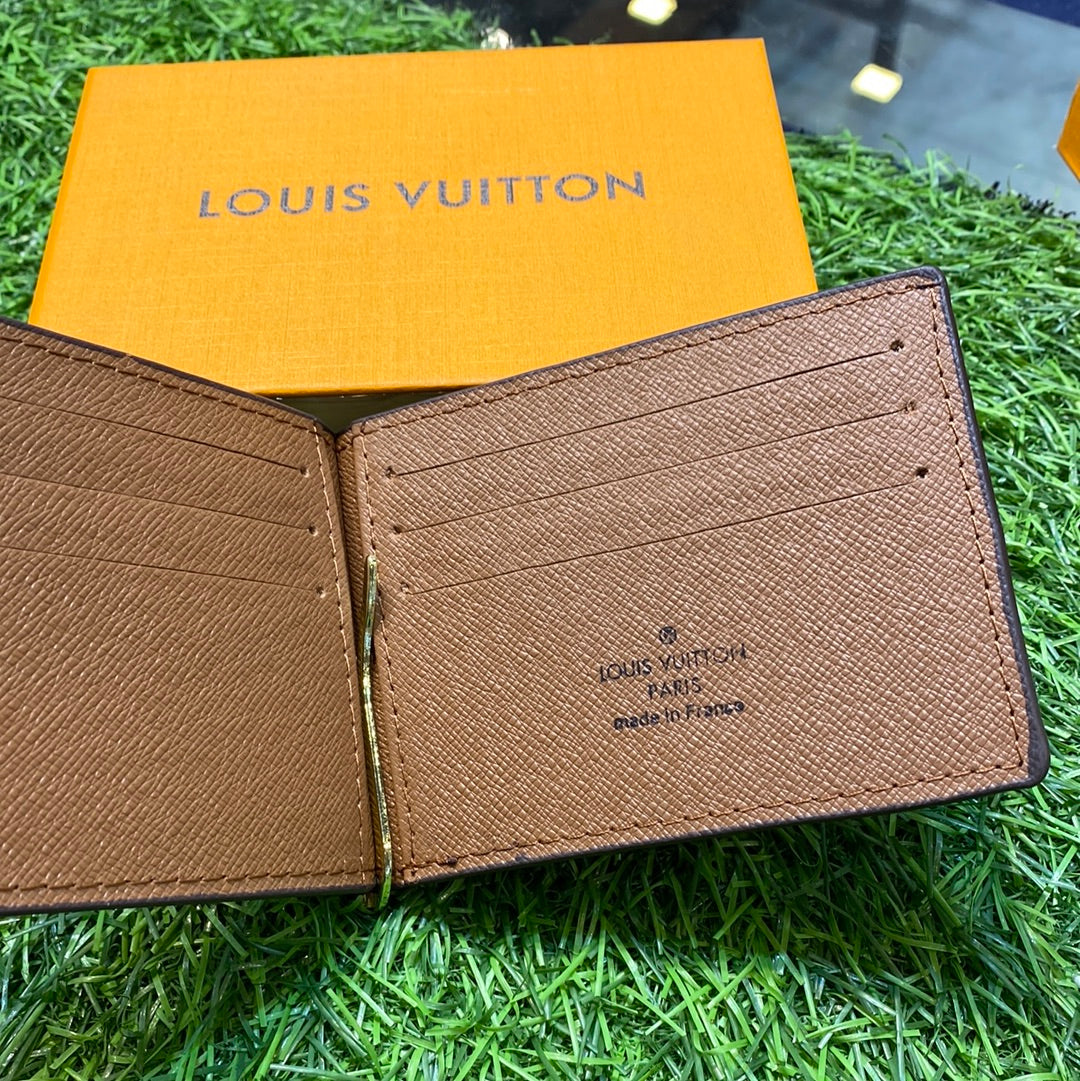 UOL VL Monogram Branded Luxury Italian Leather Money  Clipper Model Brown Old Flower 665434