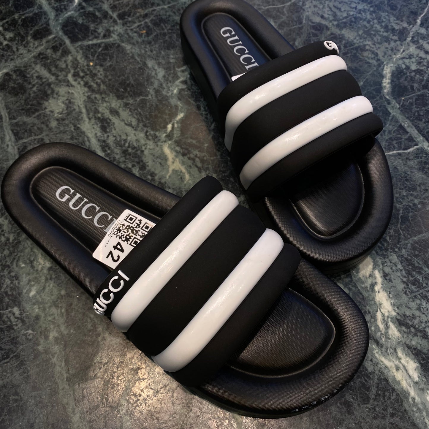 White Black Slipper Model 17808090 Cug Guc