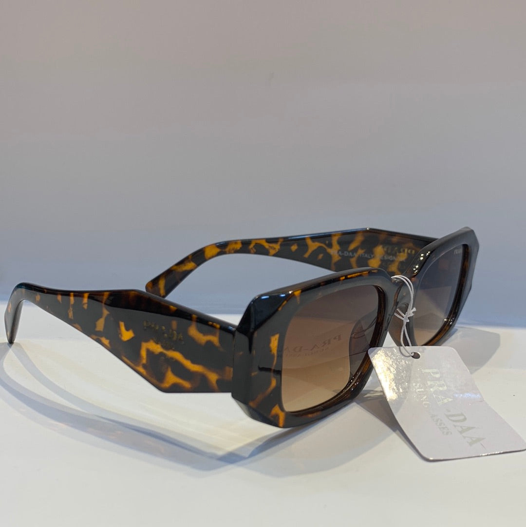 ARP Leopard Frame Yellow Shade Sunglass 5628953 22-147