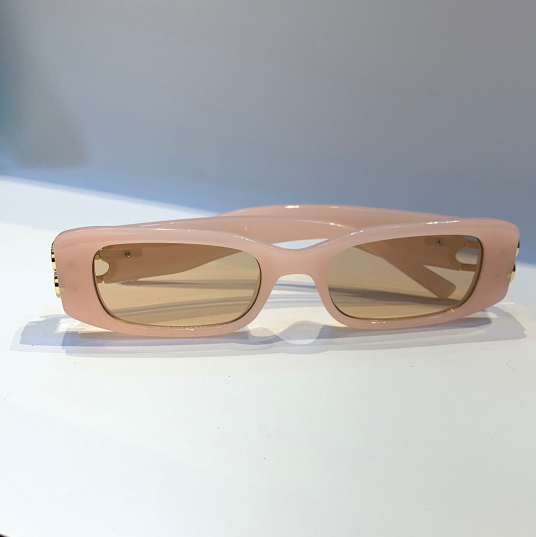 Rub Light Pink Frame Light Yellow Shade Sunglass